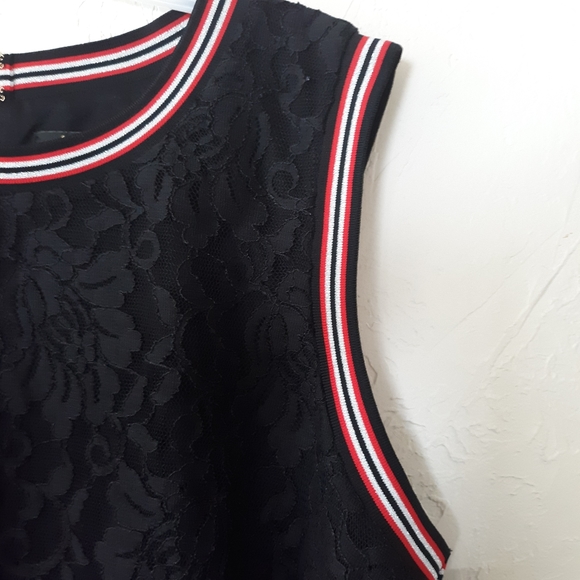 NWT Thalia Sodi Women's Metallic trim lace top - Picture 5 of 9